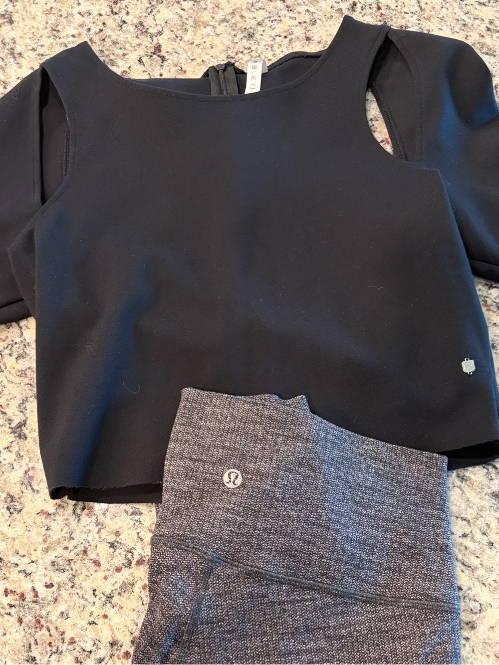 Lululemon Kids Grey High-Waist Leggings and fabletic crop top
